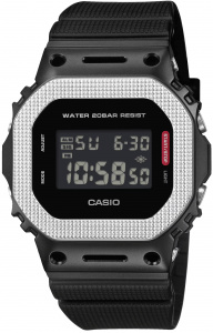 Casio GM-5600BM-1